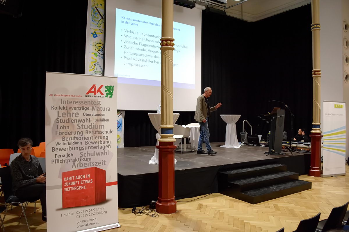 1911018CP8_0671.JPG